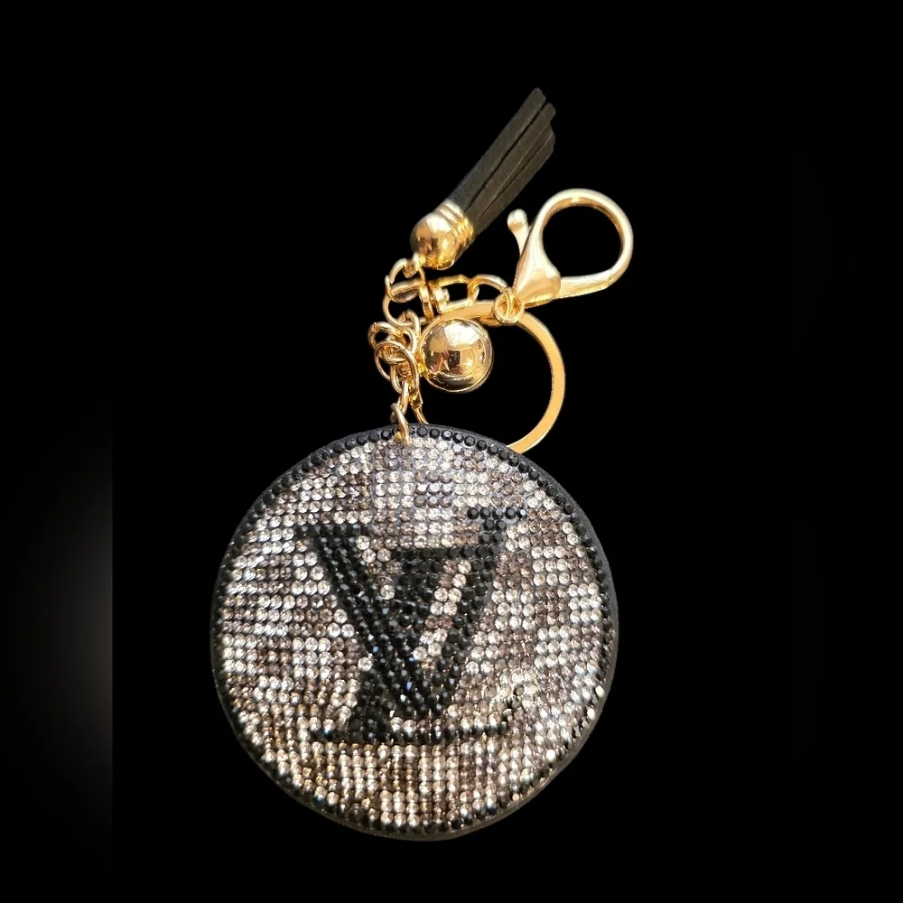 Elegant Checkered Black and Grey Bag Charm Keychain